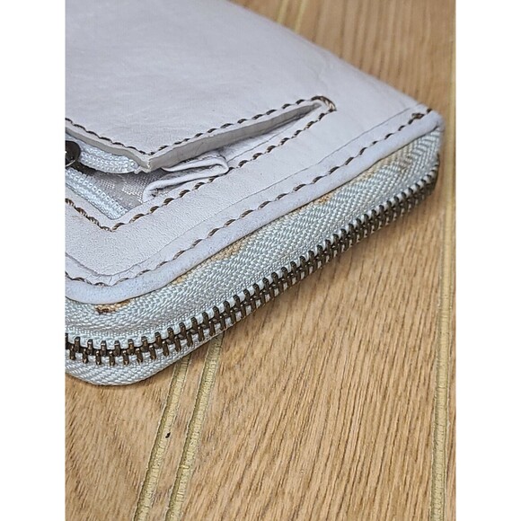 Fossil Multicolored Wallet PRE-OWNED - Picture 7 of 7